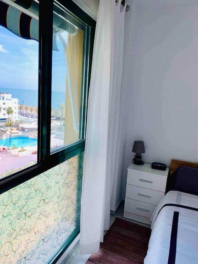 Apto. Lujo Primera Linea Playa Del Bajondillo Torremolinos Eksteriør billede