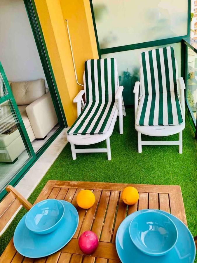 Apto. Lujo Primera Linea Playa Del Bajondillo Torremolinos Eksteriør billede